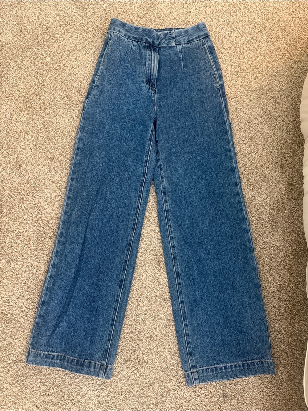 Meshki Wide-Leg High-Rise Jeans in Blue Denim